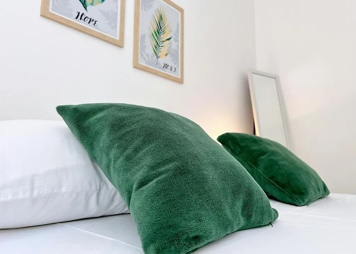Rab City Apartment Greeny